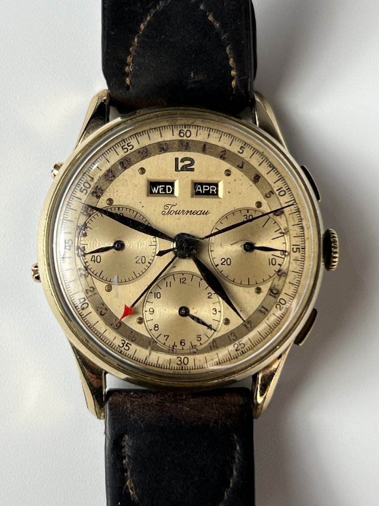 Rare 1940s Tourneau Datofix Chronograph  Gold Triple Date Mechanical Watch